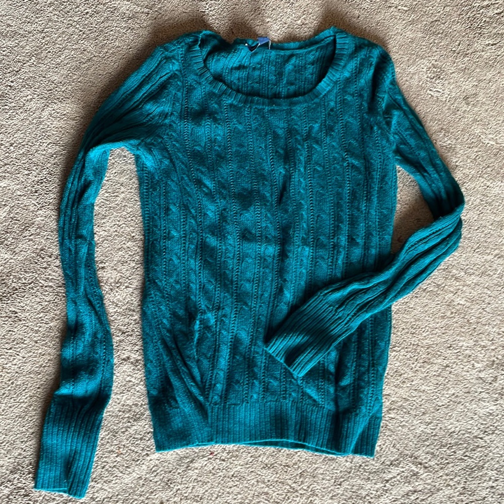 American Eagle turquoise sweater size S